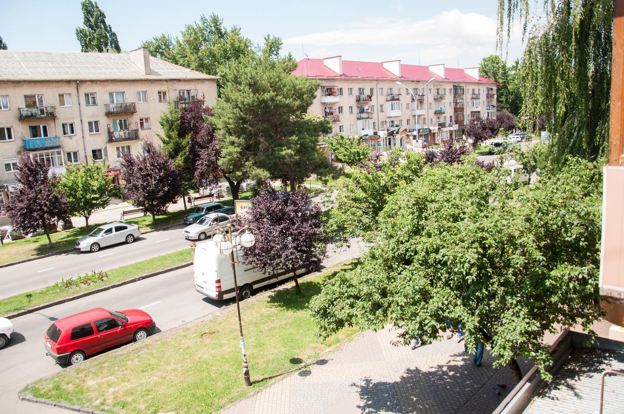 Apartments On Svobody 39 Uzhhorod Luaran gambar